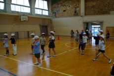 学年　ドッジビー (2)